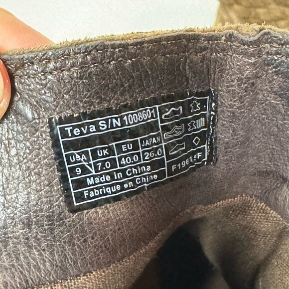 TEVA Delavina Suede Ankle Boot Women's 9 Bootie Brown Hippie Boho Biker Festival - Picture 11 of 11